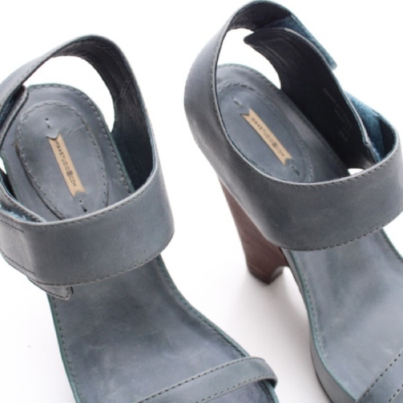 Max Studio platform sandals - Picture 4 of 10